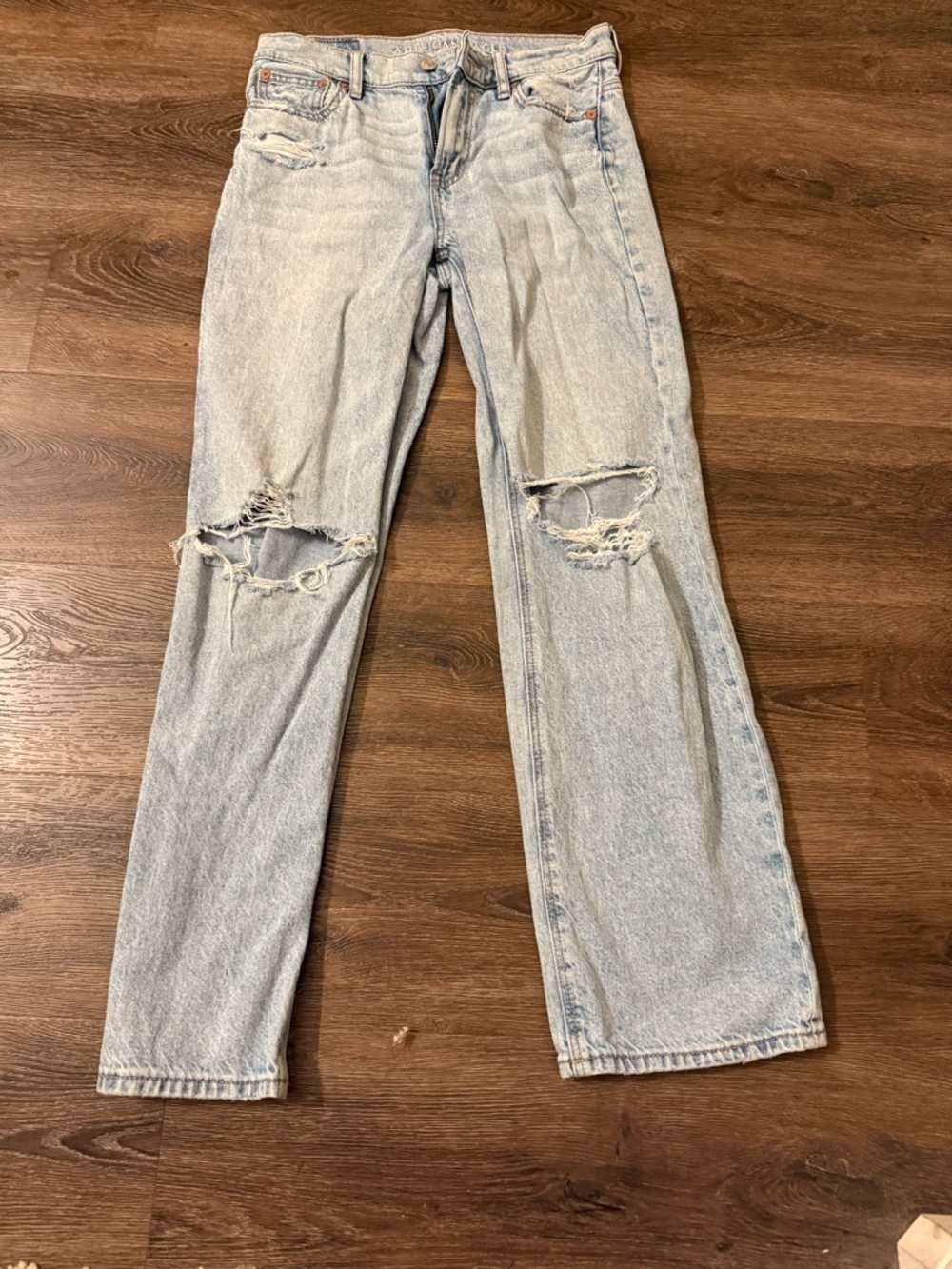 American Eagle Outfitters Light Blue Distressed Straight Leg Jeans